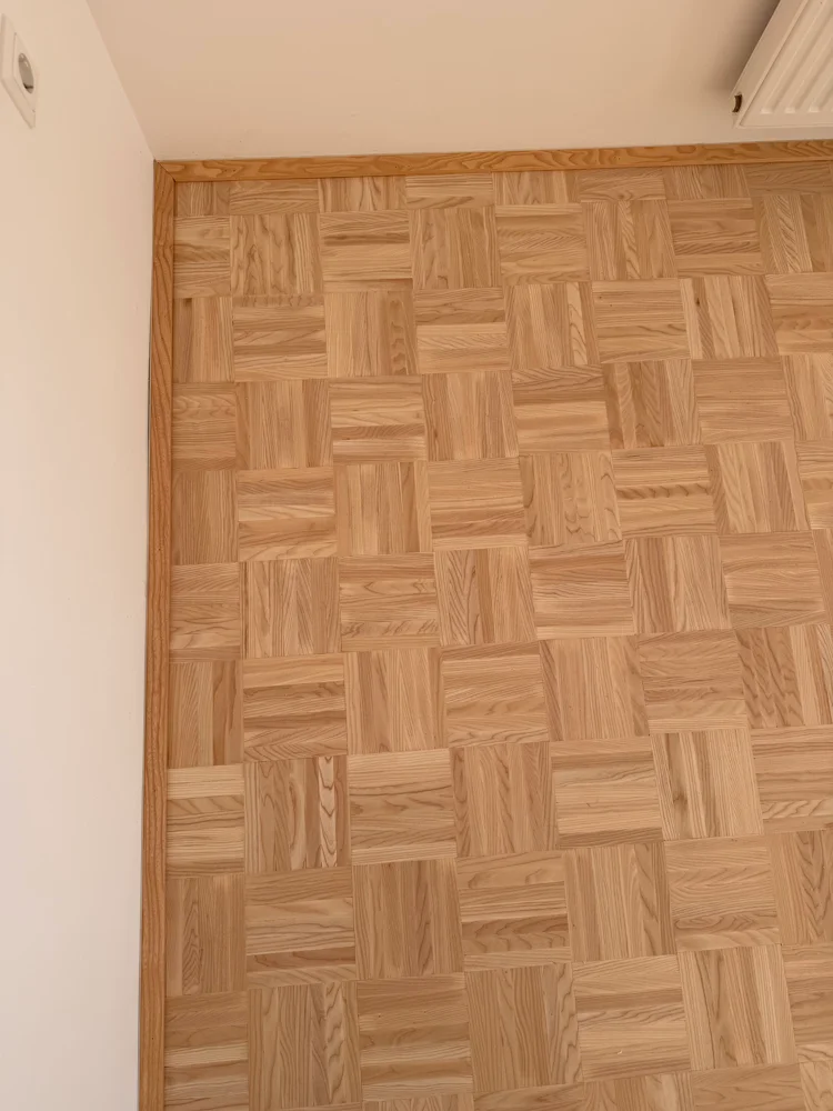 Mosaikparkett nach der Sanierung