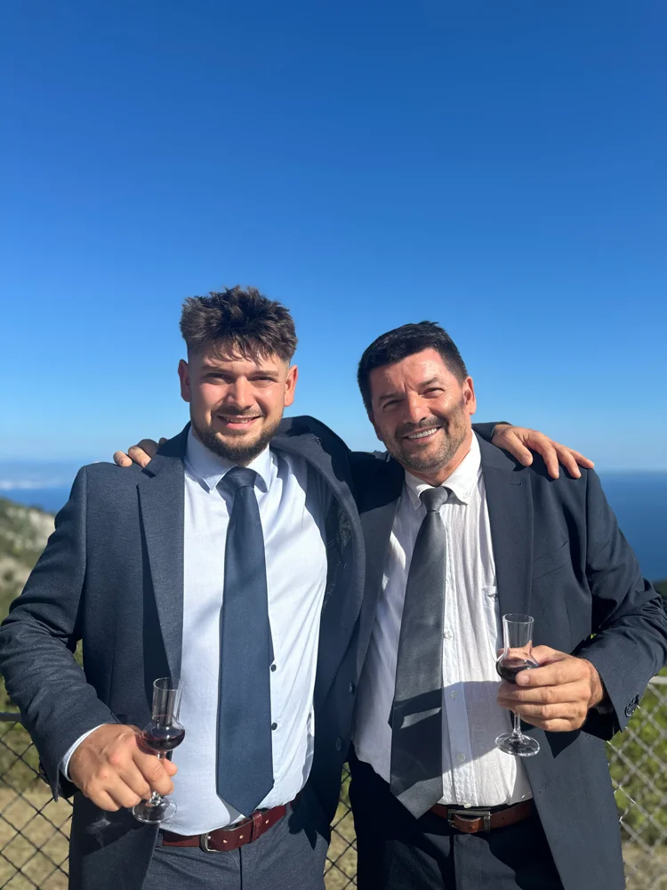 Matthias und Robert Marjanovic von Alles in Sachen Böden gemeinsam