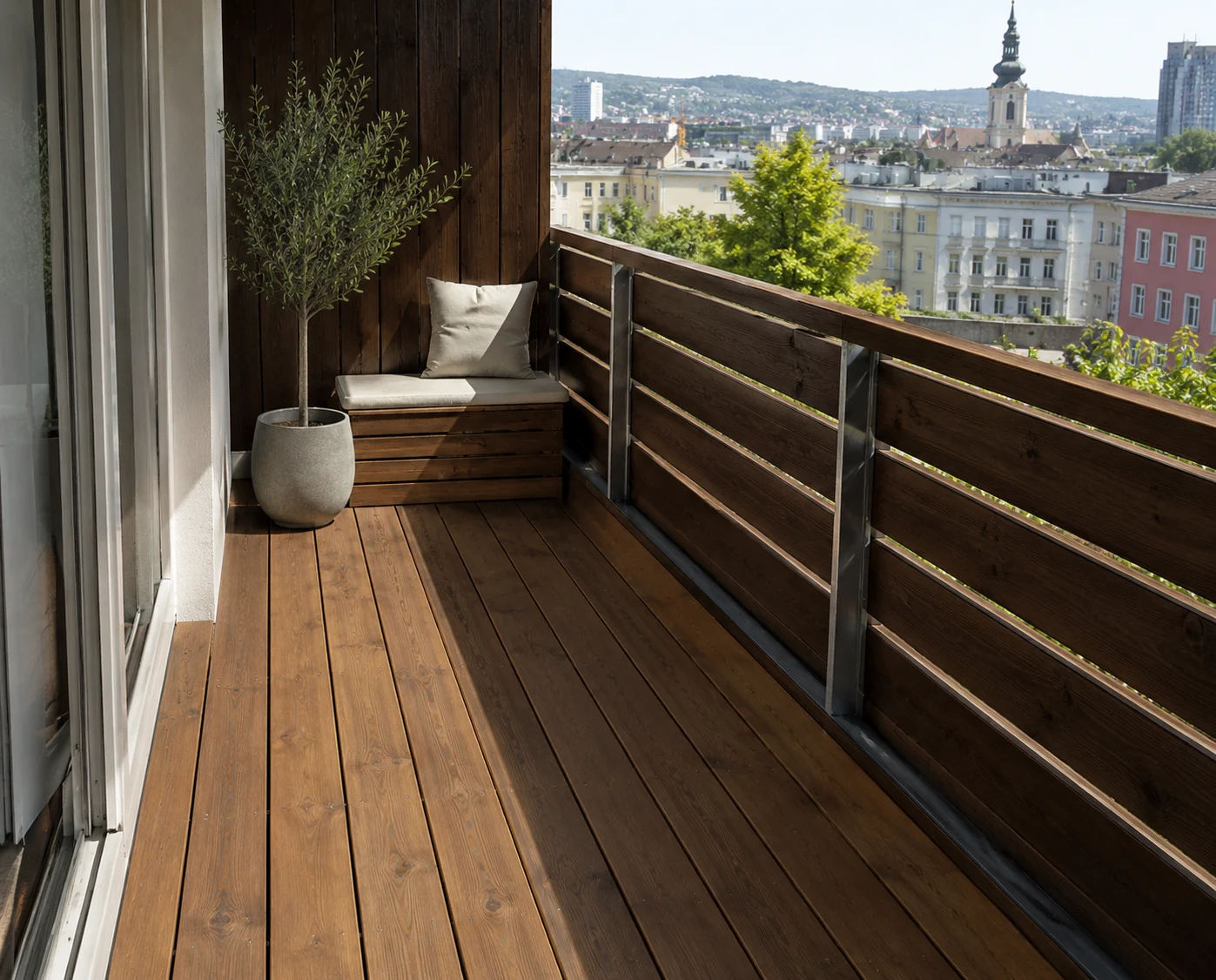 Balkon aus Holz · Linz